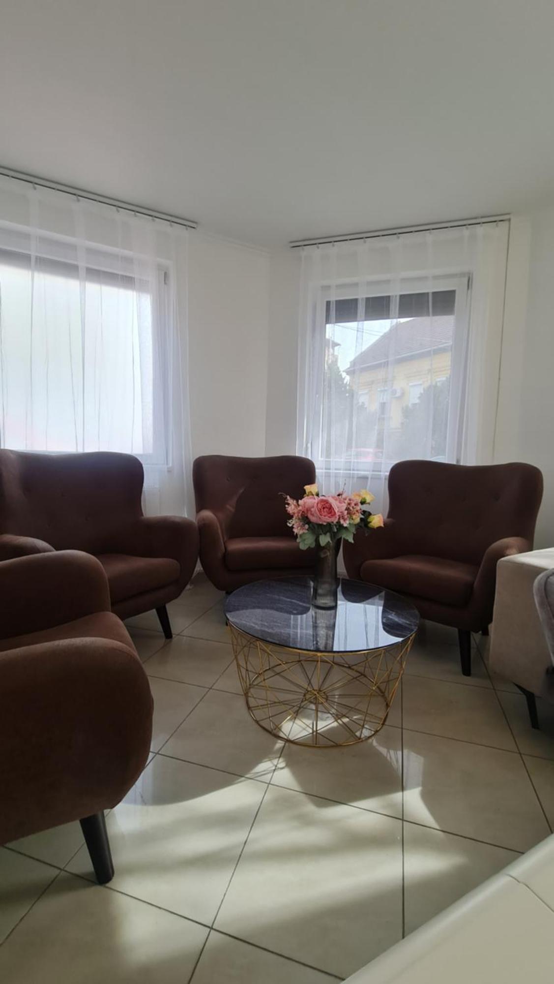 Apartament Tulipan Segedyn